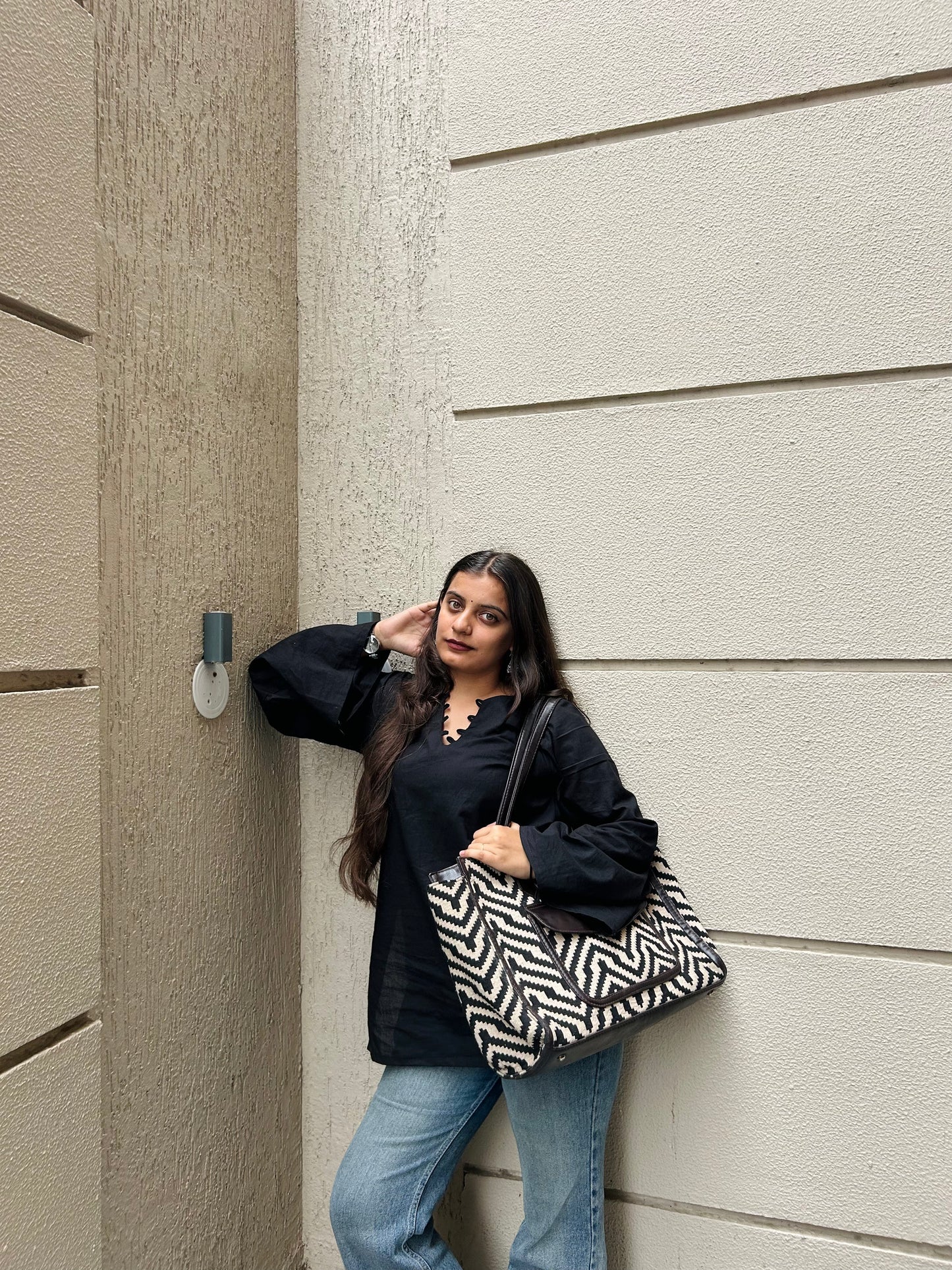 ZOE - Solid Black Kurti